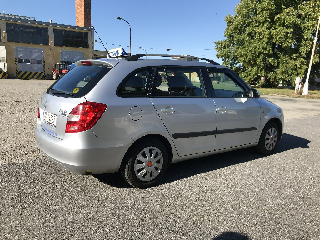 Galerie autoškoly Mireček 42